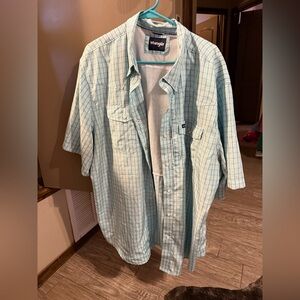 Wrangler blue and white fishing shirt, size 2XL